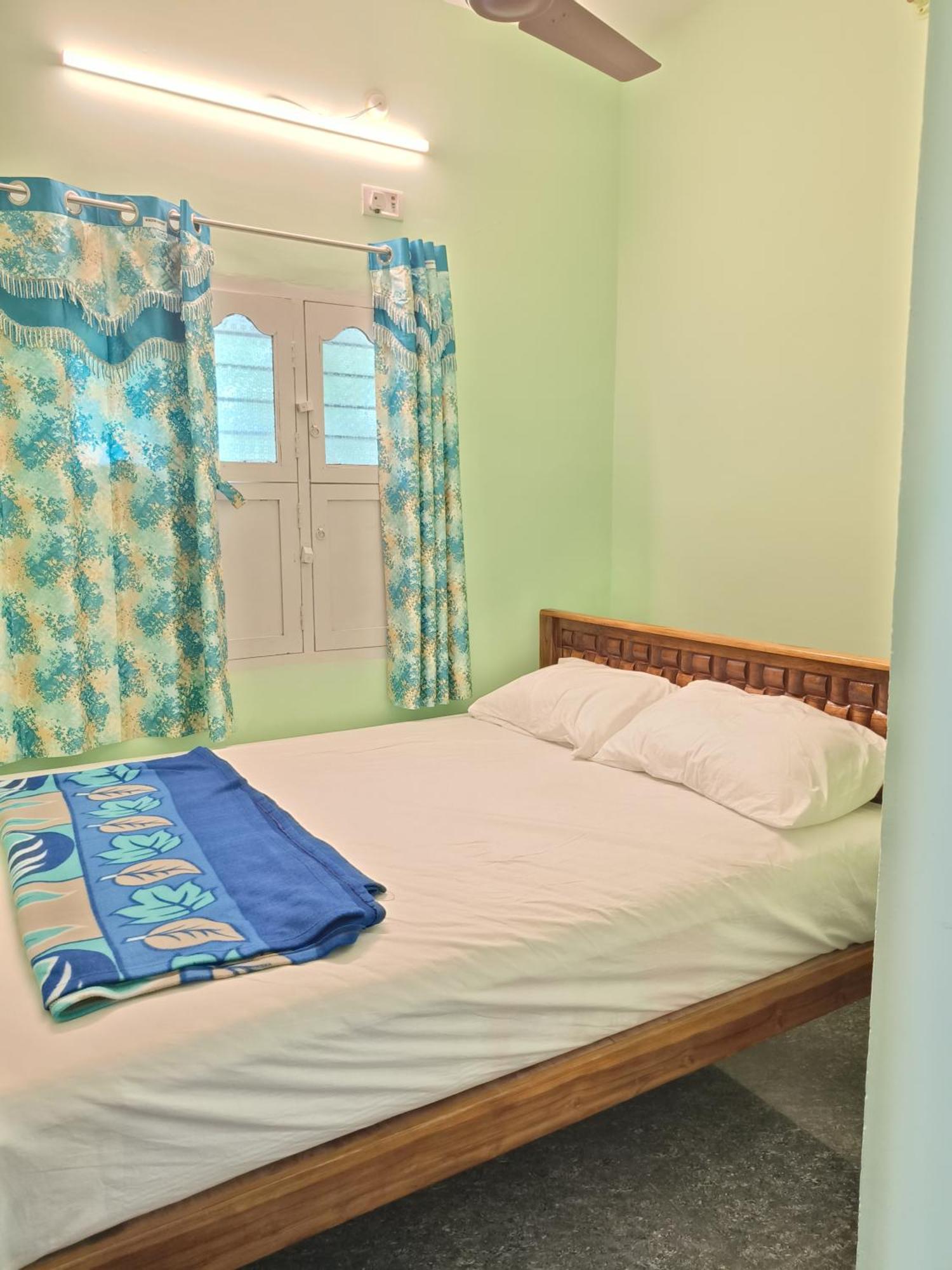Liya Guest House Tiruvannamalai Exterior photo